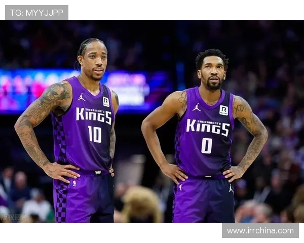 开拓者勇士巅峰之战年轻锋芒对决老牌强队谁能笑到最后