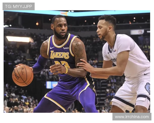 灰熊迎战湖人争锋对决 赛季关键战役一触即发