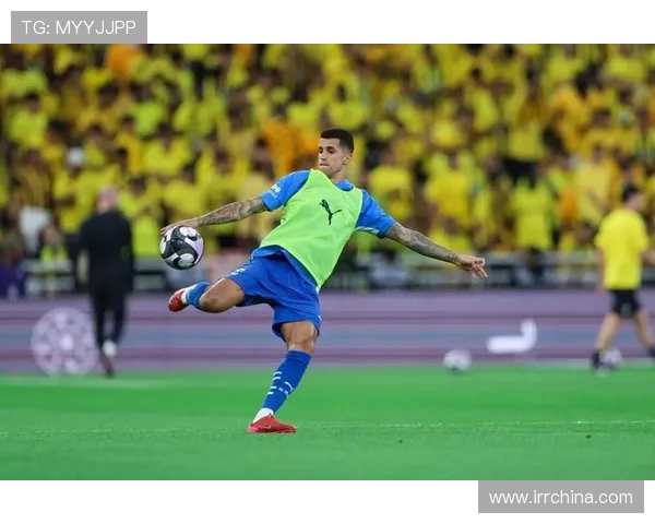 坎塞洛的足球之旅：从天才少年到世界级后卫的成长历程与成就解析