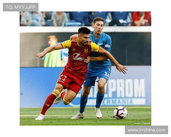 奥伦堡与图工厂的精彩对决揭示足球战术与团队协作的魅力